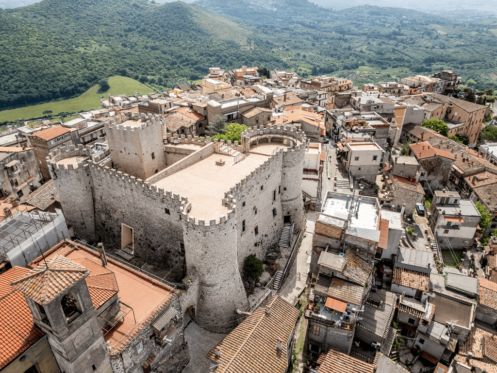 Sala Intro  – Castello Orsini–Cesi